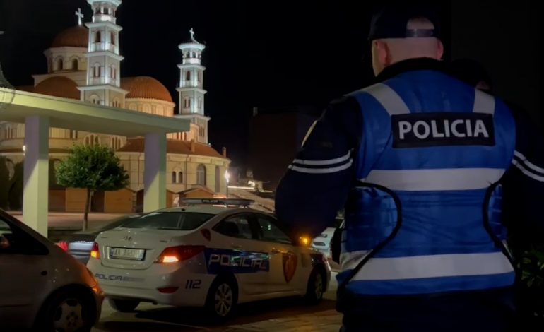 PLAGOSJE ME THIKË NË KORÇË/ 27-vjeçari në gjendje të rëndë (DETAJET)