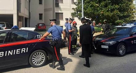 TRONDITET ITALIA/ Tre të ekzekutuar me plumb në kokë dhe një në gjendje të rëndë në Napoli