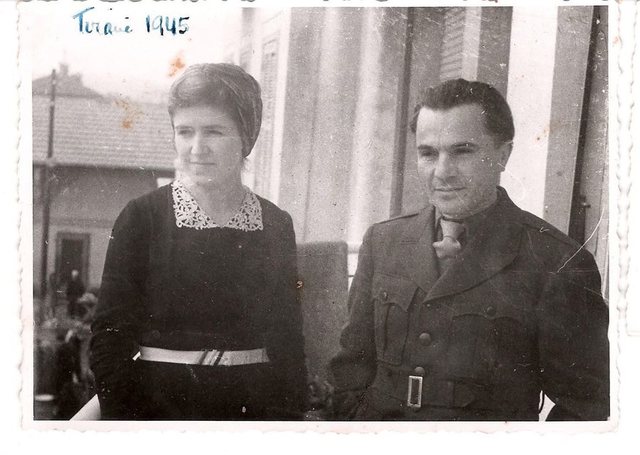 DOSSIER/ “Shpresojmë të na i ktheni prindërit pranë” – Letra e fëmijëve të Koço Tashkos drejtuar Mehmet Shehut