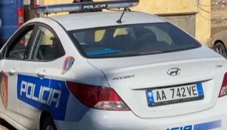 KONFLIKT MES DY PERSONAVE NË DIVJAKË/ Vritet me thikë 32-vjeçari! Kapet autori