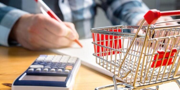 ÇMIMET U RRITËN 2.4% NË KORRIK/ Ushqimet me ndikimin më të madh
