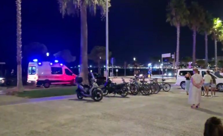 AKSIDENT NË LUNGOMARE TË VLORËS/ Përplaset drejtuesi i motorit
