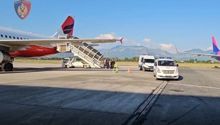 EMRI/ Pjesë e një grupi kriminal që trafikoi 160 kg kanabis drejt BE, ekstradohet nga Belgjika 41-vjeçari shqiptar