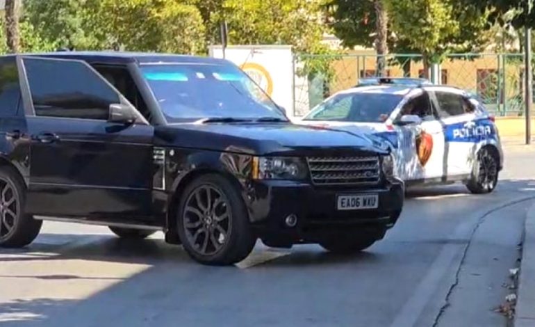 TJETËR AKSIDENT NË FIER/ 17-vjeçari përplas në rrugë kalimtarin, i plagosuri në gjendje kritike për jetën