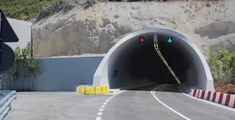 DETAJET E PARA/ Aksident i trefishtë në Tunelun e Llogarasë, çfarë thotë policia