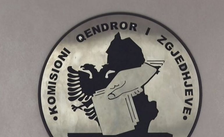 SA PARA U SHPENZUAN NGA ZGJEDHJET? Nis deklarimi i partive e deputetëve! PD ende s’ka treguar paratë e La Civita