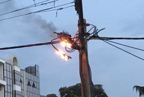 E RËNDË/ Tentoi të rregullonte një defekt elektrik, humb jetën 51-vjeçari në Kamëz