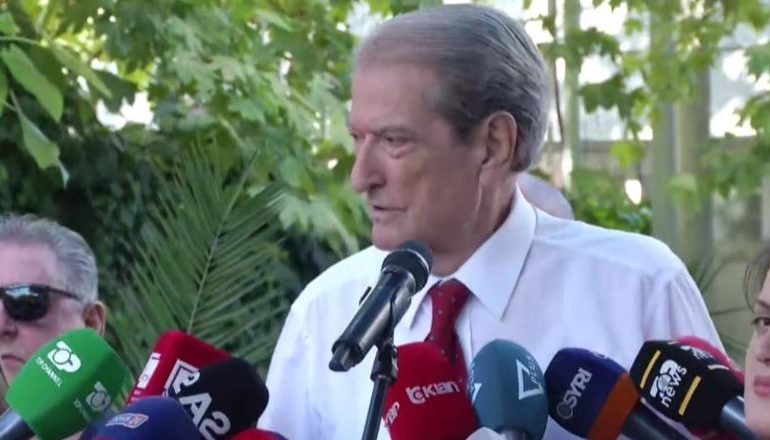 AFERA “PARTIZANI”/ Berisha sulmon Dumanin nga SPAK: Kriminel kushtetues, bënte pazare me banditë! Amnistoi ministrat…
