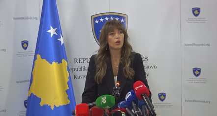 KOSOVË/ Albulena Haxhiu: Kuvendi nuk do mbetet peng i Listës Serbe