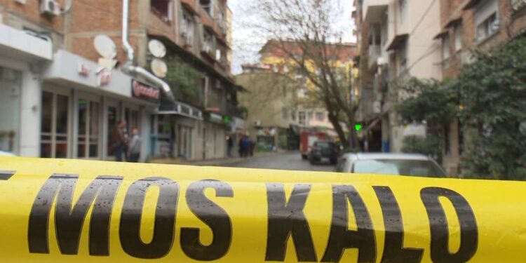 TË SHTËNAT ME ARMË NË SHKODËR/ Rëndohet bilanci, një i vdekur dhe tre të plagosur, mes tyre një kameriere