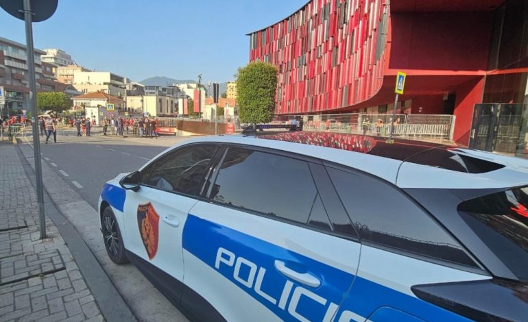 NDESHJA SHQIPËRI-LETONI/ Policia publikon planin e masave, rrugët që do bllokohen