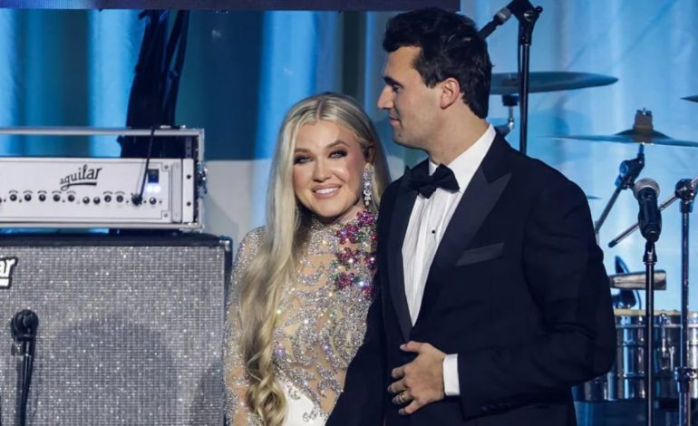 “TRASHËGIMIA E TIJ NUK DO TË VDESË KURRË”/ ashkëshortja e Charlie Kirk shpërthen në lot: Zëri i tij do të dëgjohet