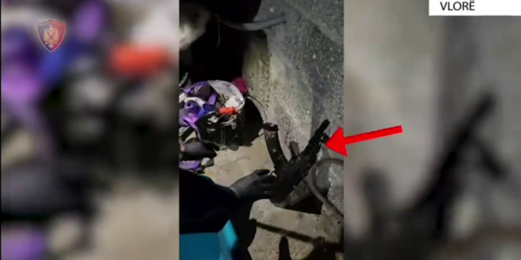 E PËSOJNË KEQ/ Mbanin armë dhe municione në shtëpi, arrestohen babë e bir në Mifol