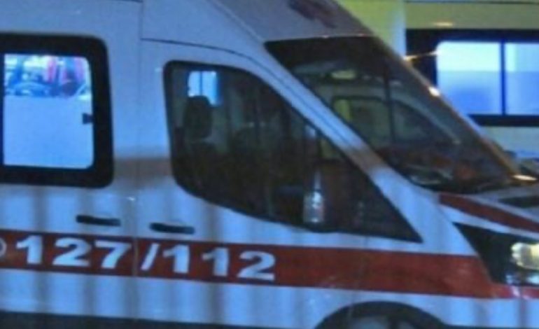 E RËNDË/ Gjendet pa shenja jete në një taksi në Durrës 57-vjeçarja kineze