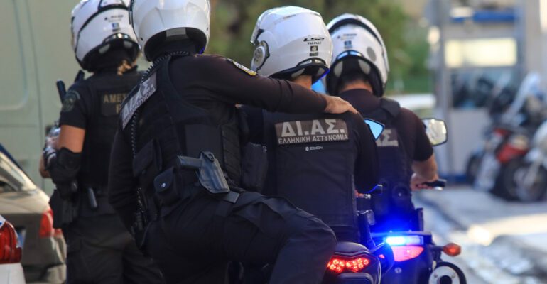 “ISHTE I DROGUAR…”/ 20-vjeçarja akuzon të dashurin për përdhunim, arrestohet i riu shqiptar