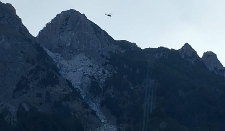 E TRISHTË/ Aksident tragjik në shtegun Theth–Valbonë, turisti bie në humnerë dhe ndërron jetë