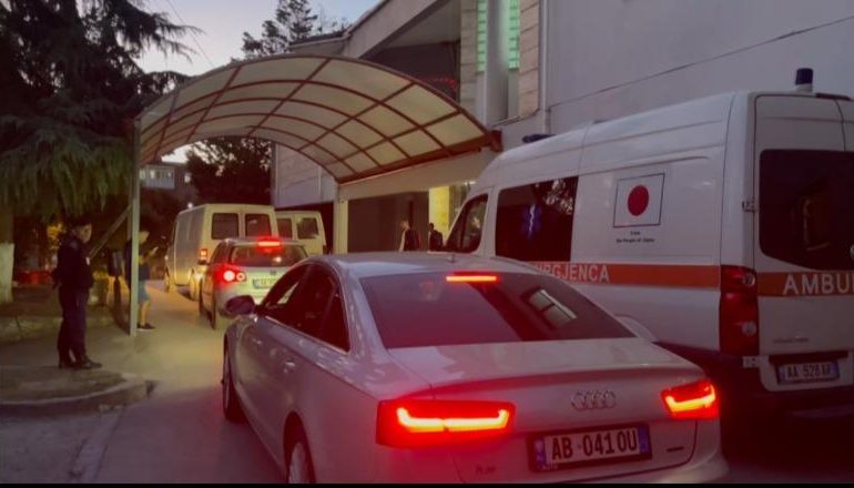 E RËNDË NË KORÇË/ Konsumuan karamele me hashash të gjetura në rrugë, përfundojnë në spital 3 motrat e mitura! 3-vjeçarja në intubim