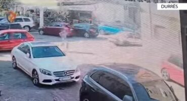EMRI/ Rikthehen vjedhjet me dhunë të varëseve të floririt, arrestohet 42-vjeçari në Durrës
