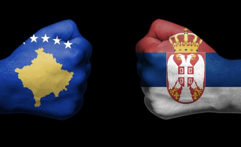 SERBIA I SHPALL LUFTË DIPLOMATIKE KOSOVËS/ Analistët: Vetëm teatër politik