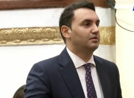 KUVEND/ Këlliçi kërkesë Peleshit: Ndryshoni procesverbalin!