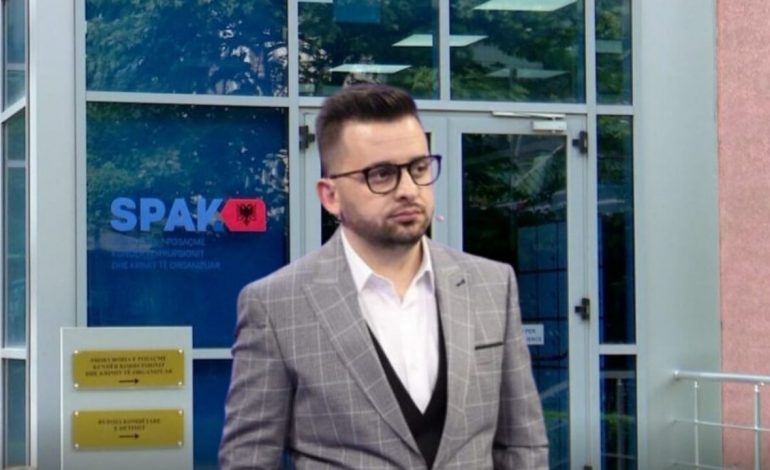 “DUHEN ME FIRMË…”/ Zbulohen mesazhet që ‘fundosën’ Erion Isain në hetimet e SPAK