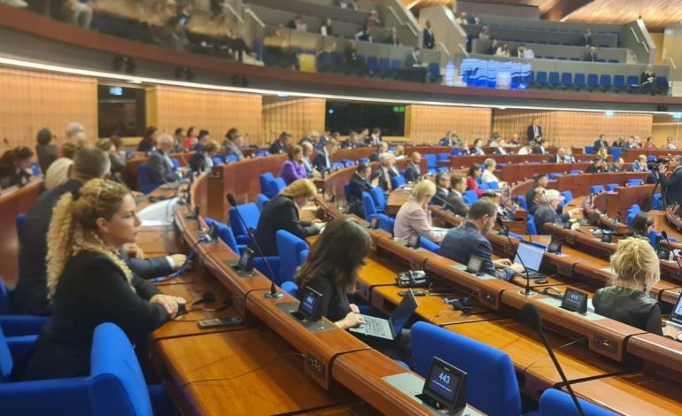 “PËRGJEGJËSI…”/ Deputetja e PS, Olta Xhaçka zgjidhet zv.Presidente e Asamblesë Parlamentare të KiE