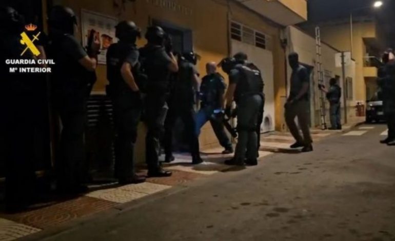 ÇMONTOHET BANDA KRIMINALE NË SPANJË/ Në pranga tre shqiptarë! Sekuestrohet drogë me vlerë 500 mijë euro