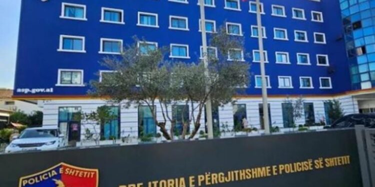 KUJDES! Policia e Shtetit: Mos klikoni në mesazhet që imitojnë Postën Shqiptare