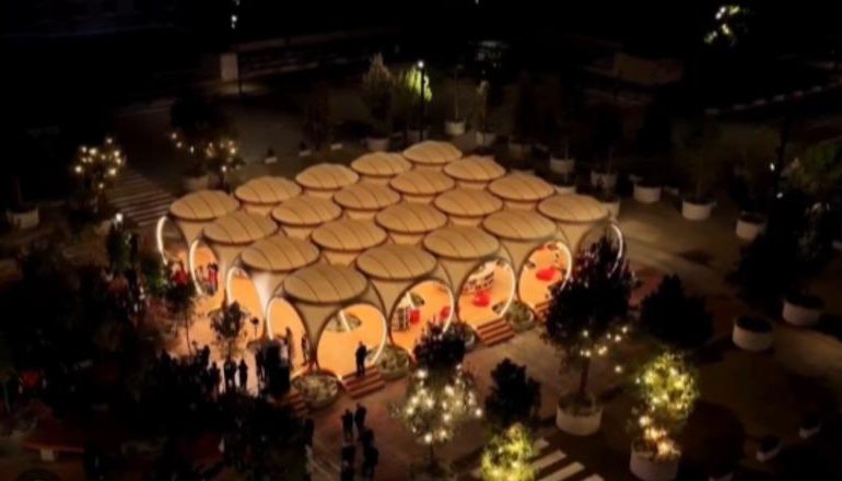 “TIRANA MOONS”/ Biblioteka lëvizëse në sheshin “Nënë Tereza”