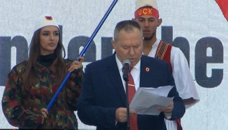 PROTESTA PRO UÇK/ Gucati: Nga Tirana t’i themi botës se nuk ishim kriminelë, por bij që dhanë gjithçka për atdhe