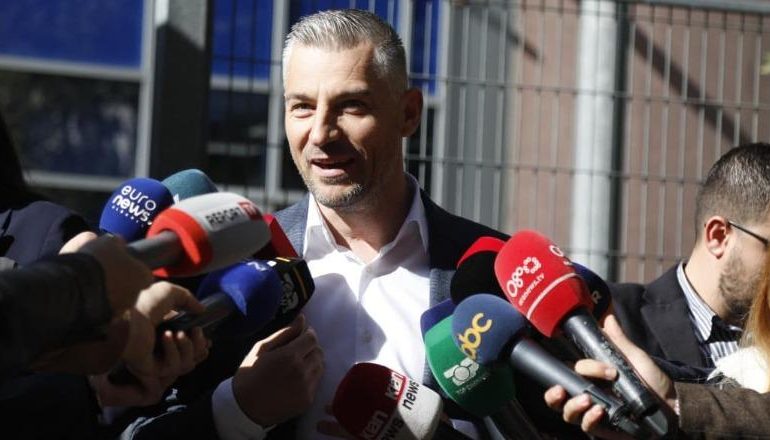 DHUNOI ME GRUSHTE SHOFIN E KAMIONIT/ Bledion Nallbati paraqitet në SPAK: Sqarova konfliktin e stisur nga Niko me çerrat e tij