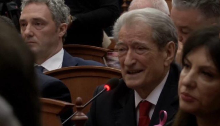 REFORMA ZGJEDHORE/ Berisha: OSBE-ODIHR damkosi 11 majin si farsë! Jemi të detyruar ndaj tyre të zbatojmë rekomandimet