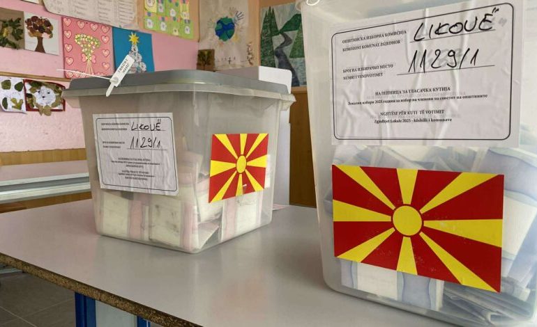 ZGJEDHJET NË MAQEDONINË E VERIUT/ Pjesëmarrja deri në orën 17:00 është 40%