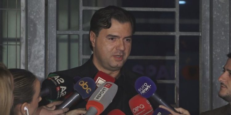 U THIRR PËR 21 JANARIN? Basha del pas 1 ore në SPAK: Përgjigjen merreni tek…