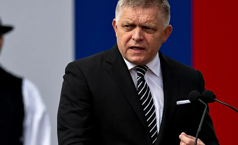 SLLOVAKI/ Roberto Fico vendos sërish veton ndaj sanksioneve të BE-së kundër Rusisë, kërkesë për lëshime të reja