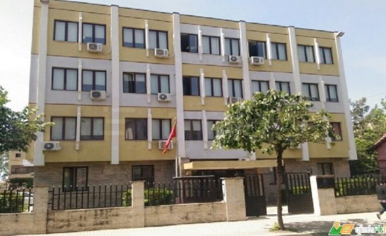 E PËSON KEQ/ Kreu marrëdhënie seksuale me një 13-vjeçare, dënohet me 12 vite burg Simon Gjoka