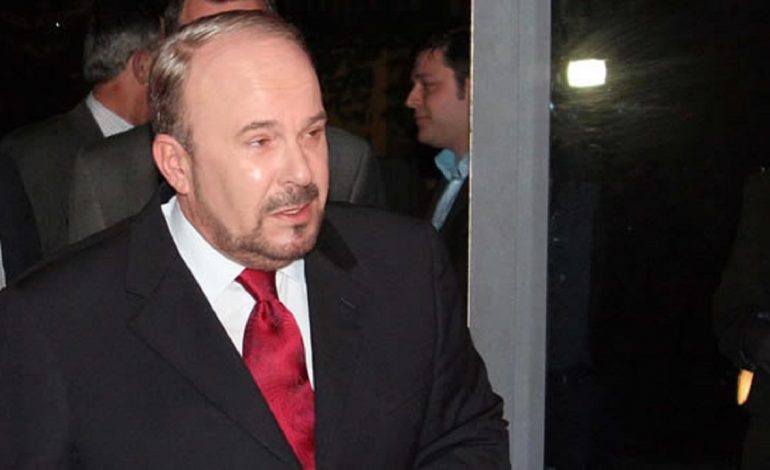 “NDODHET NË GJENDJE TË RËNDË”/ Reagon spitali ku mbahet i shkruar Fatos Nano: Ka pasuar arrest kardiorespirator