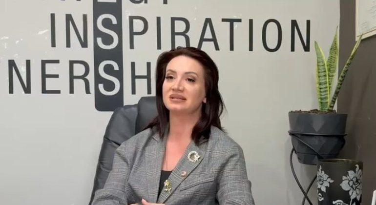 MORI POSTIN E NËNKRYETARES SË BASHKISË SARANDË/ Manjola Nikollo tregon konfliktin me Ina Zhupën: Si më përjashtuan nga PD