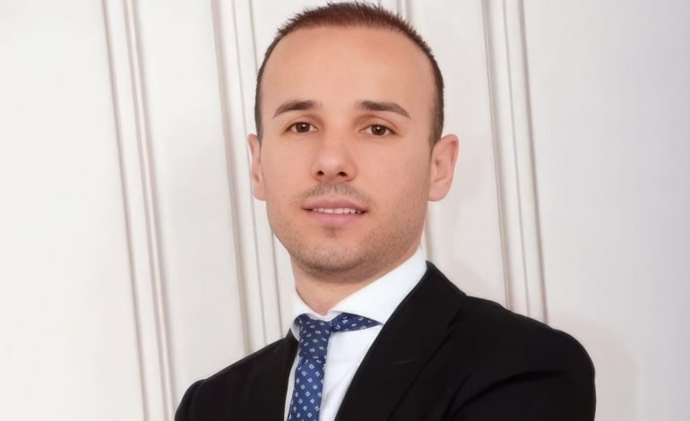 U ARRESTUA PAK DITË MË PARË/ Ulian Barjami: Avokatët mburojë e qytetarëve! Të respektojmë këtë profesion