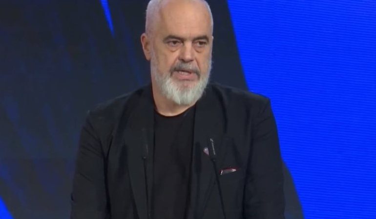 “ÇDO DITË DO MARRIM MBRAPSHT HAPËSIRAT PUBLIKE”/ Rama: Kemi ekspresin më të mirë, por ky nuk është justifikim të zaptojmë trotuaret