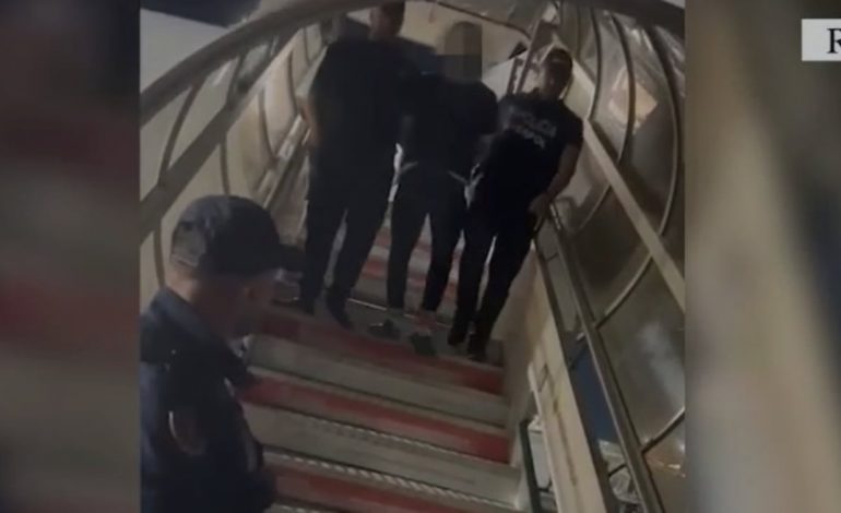 NË KËRKIM PËR PËRNDJEKJE DHE THYERJE TË MASËS SË SIGURISË/ Ekstradohet nga Dubai tiktok-eri ‘Cllevio’