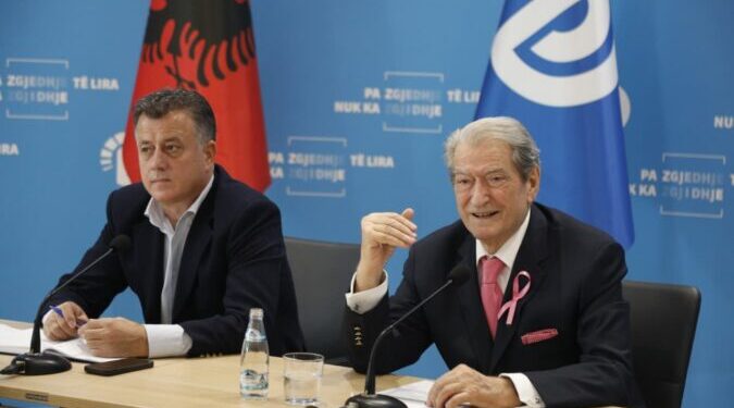 POROSI DEMOKRATËVE/ Berisha: I themi jo bojkotit se do i bënim qejfin Ramës…