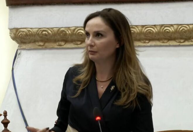 KUVEND/ Tabaku-kryeprokurorit Çela: Kompani me bilanc zero ndërtojnë kulla me vlerë 200 mln euro në Tiranë…