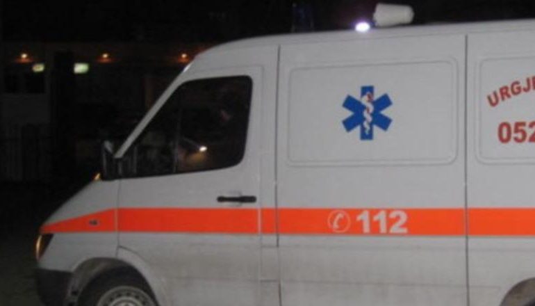 AKSIDENT I RËNDË NË AKSIN RRUGOR LEZHË-MILOT/ Ndërron jetë shoferi dhe pasagjeri! Shkaktar dyshohet drejtuesi i dehur i automjetit tjetër