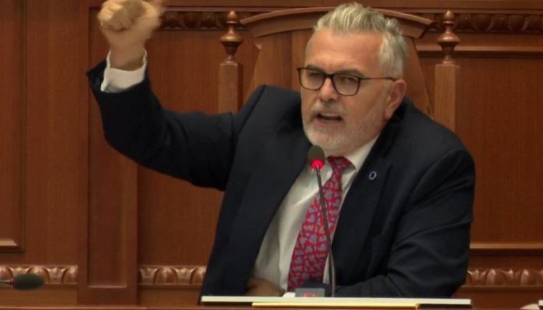 SULMET E BERISHËS NDAJ GONZATOS/ Toni Gogu: Duhen dënuar, stigmatizohen ambasadorë për arsye personale