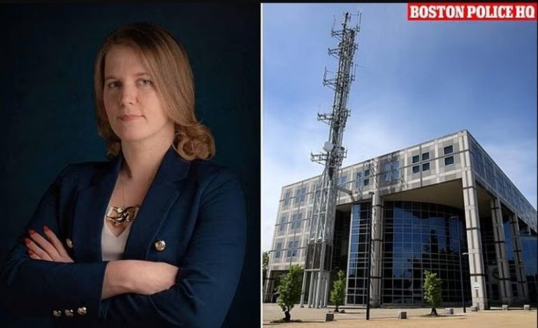 E BULLIZUAN PSE U LIDH ME NJË PERSON ME NGJYRË/ Ish-policja shqiptare fiton 1 mln dollarë dëmshpërblim