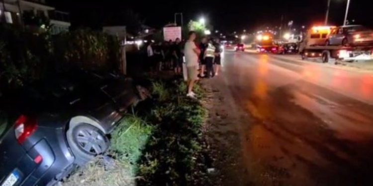 DETAJE NGA AKSIDENTI I RËNDË NË ROSKOVEC/ U përplasën tre mjete, mësohet emri i të riut që humbi jetën