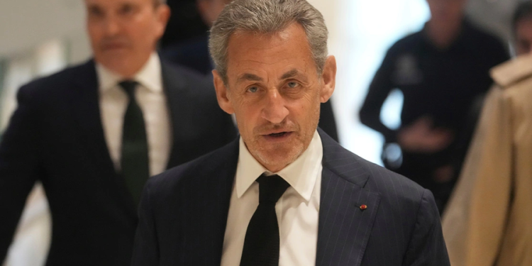 VETËM 20 DITË NË BURG/ Lirohet ish-Presidenti francez Nicolas Sarkozy