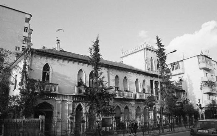 DOSSIER/ “Ambasadori B. Komatina, i tha atij turk; Enver Hoxha s’ishte ai i mëparshëmi!” Zbulohet dosja sekrete e Sigurimit për ambasadën jugosllave, në-‘82-in