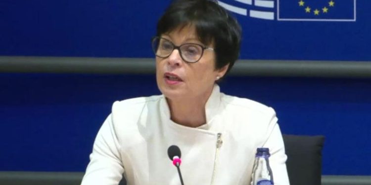 SULMET E BERISHËS NDAJ GONZATOS/ Kos: E papranueshme! Barazia gjinore dhe mosdiskriminimi, pjesë integrale e ligjit të BE